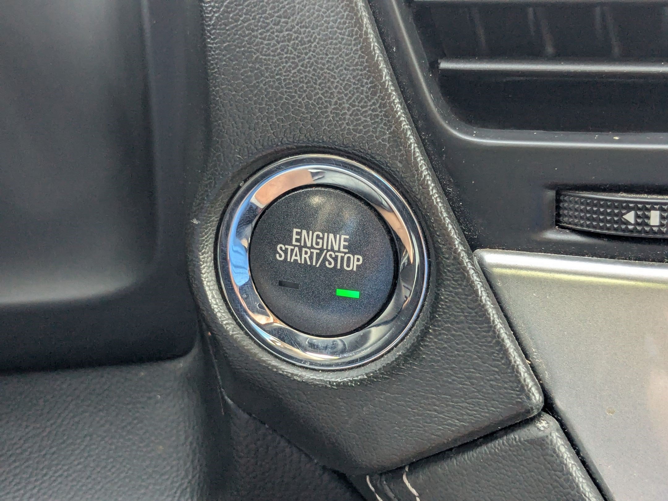 Used 2020 Chevrolet Tahoe Premier AWD/4WD image 24