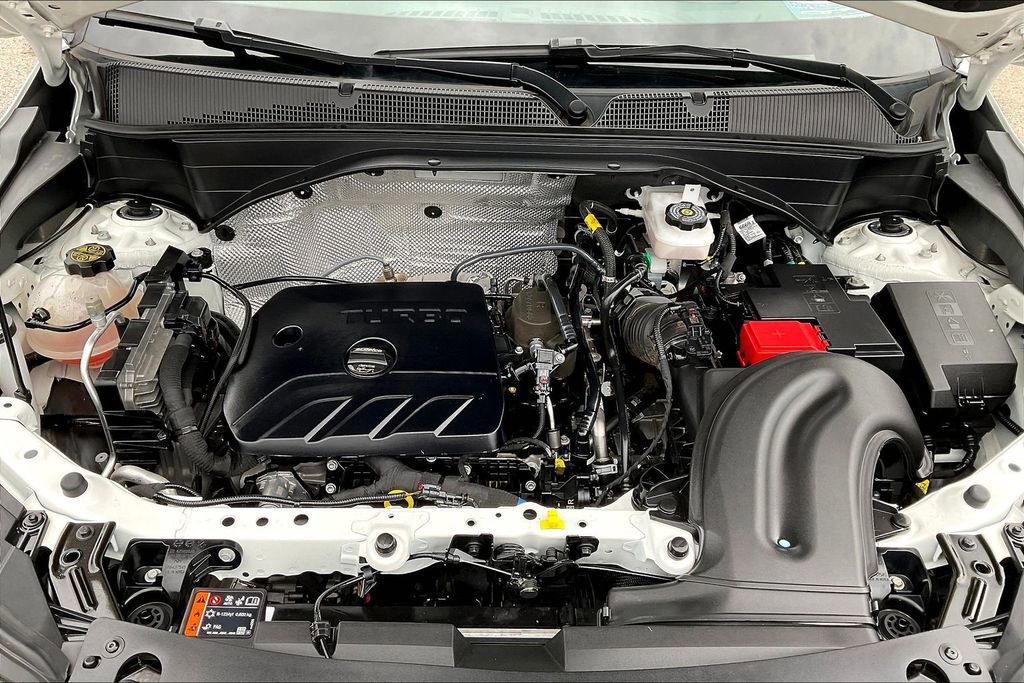 Used 2025 Chevrolet TrailBlazer LS w/ LS Convenience Package image 9