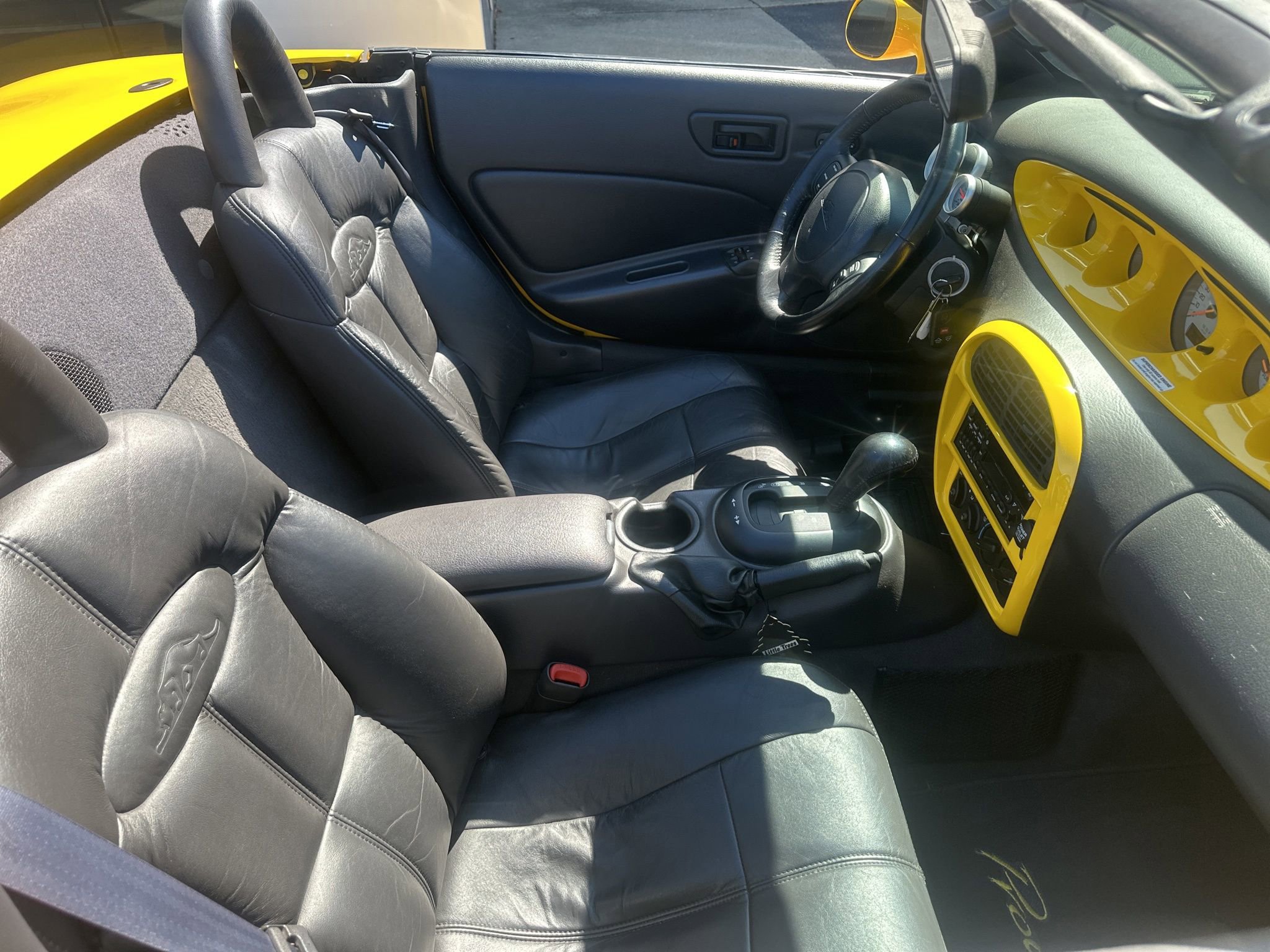 Used 1999 Plymouth Prowler RWD image 11