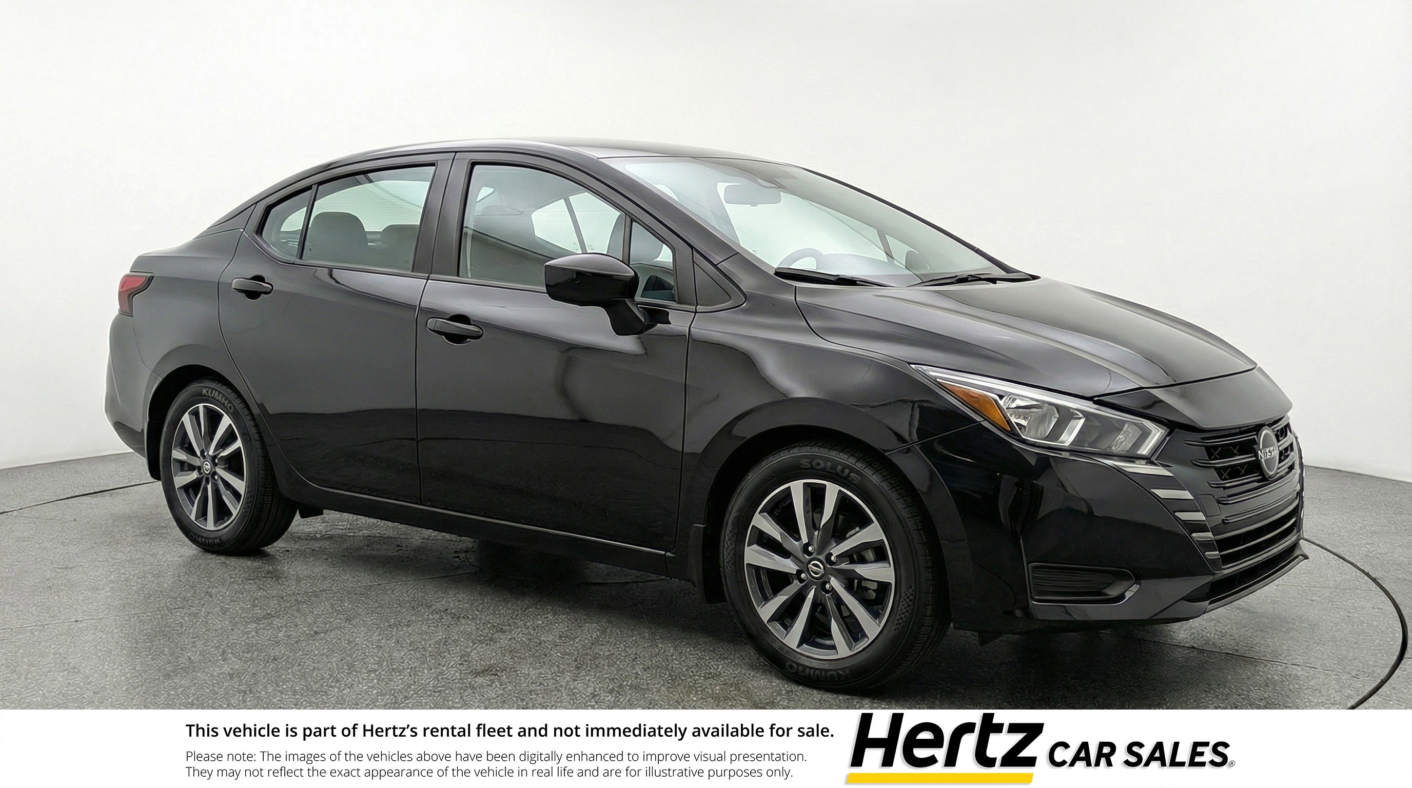 Used 2025 Nissan Versa SV FWD image 1