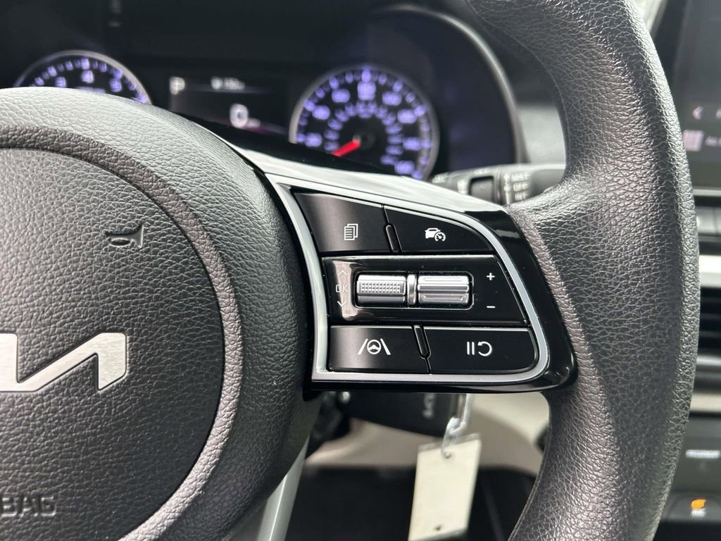Certified 2023 Kia Forte LXS w/ LXS Technology Package image 18