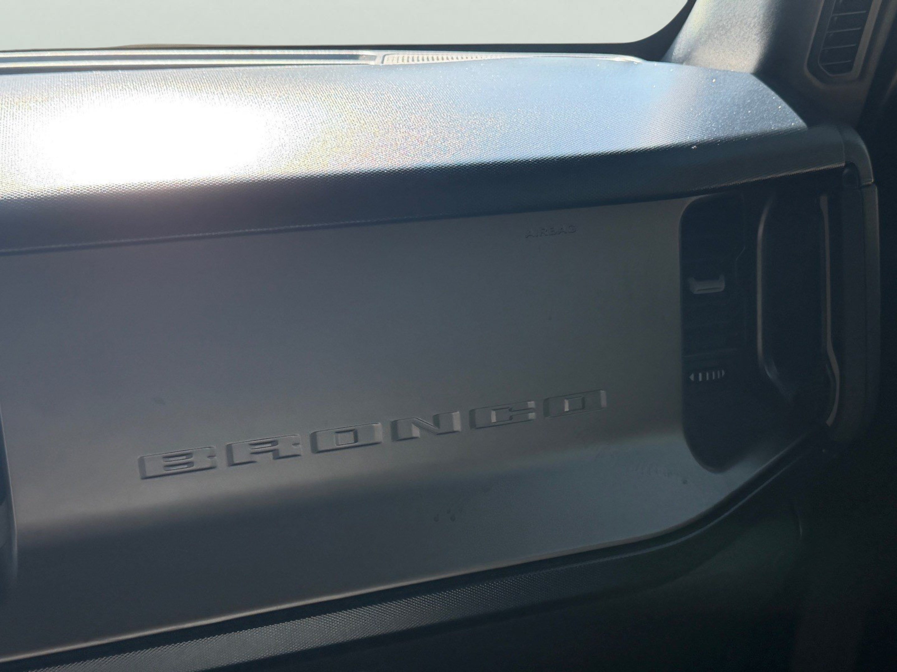 Used 2021 Ford Bronco First Edition AWD/4WD image 37