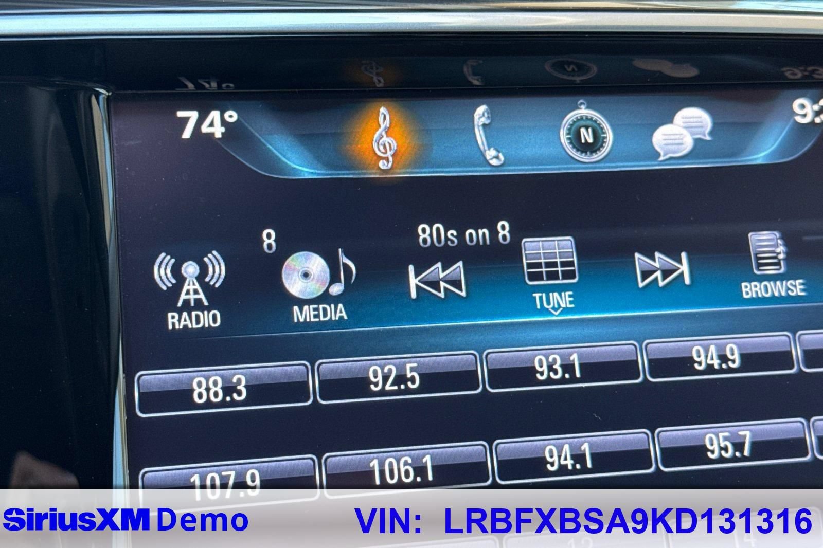 Certified 2019 Buick Envision Preferred w/ LPO, Cargo Package FWD image 29