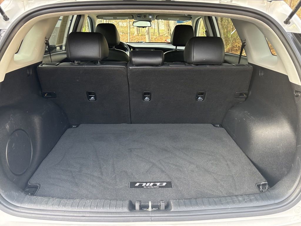 Used 2022 Kia Niro Touring Special Edition FWD image 30