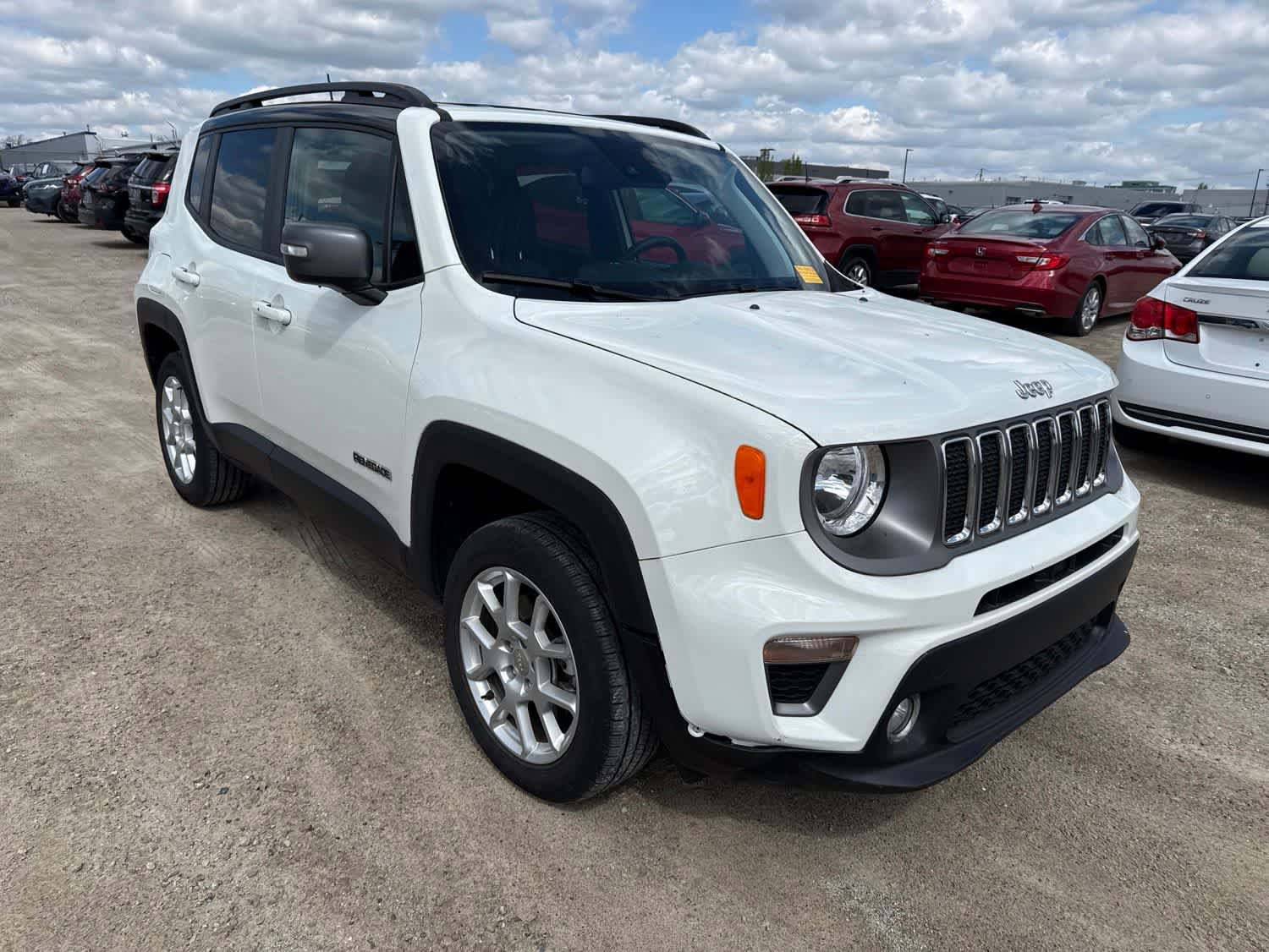 Used 2021 Jeep Renegade Limited AWD/4WD image 3