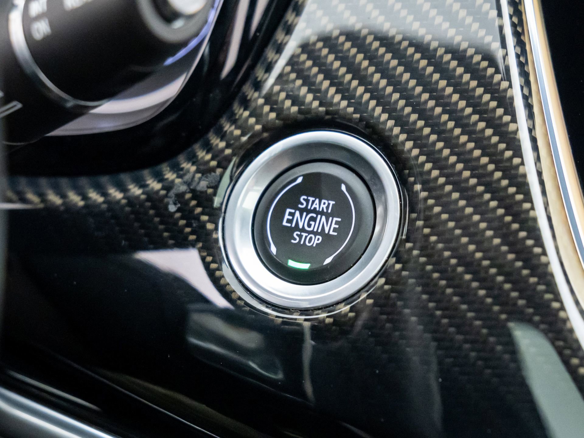 Certified 2024 Cadillac XT6 Sport w/ LPO, Floor Liner Package image 24