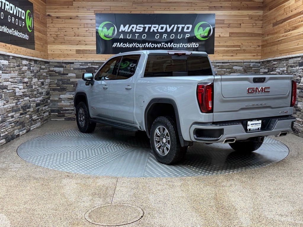 Used 2024 GMC Sierra 1500 AT4 w/ Technology Package image 7