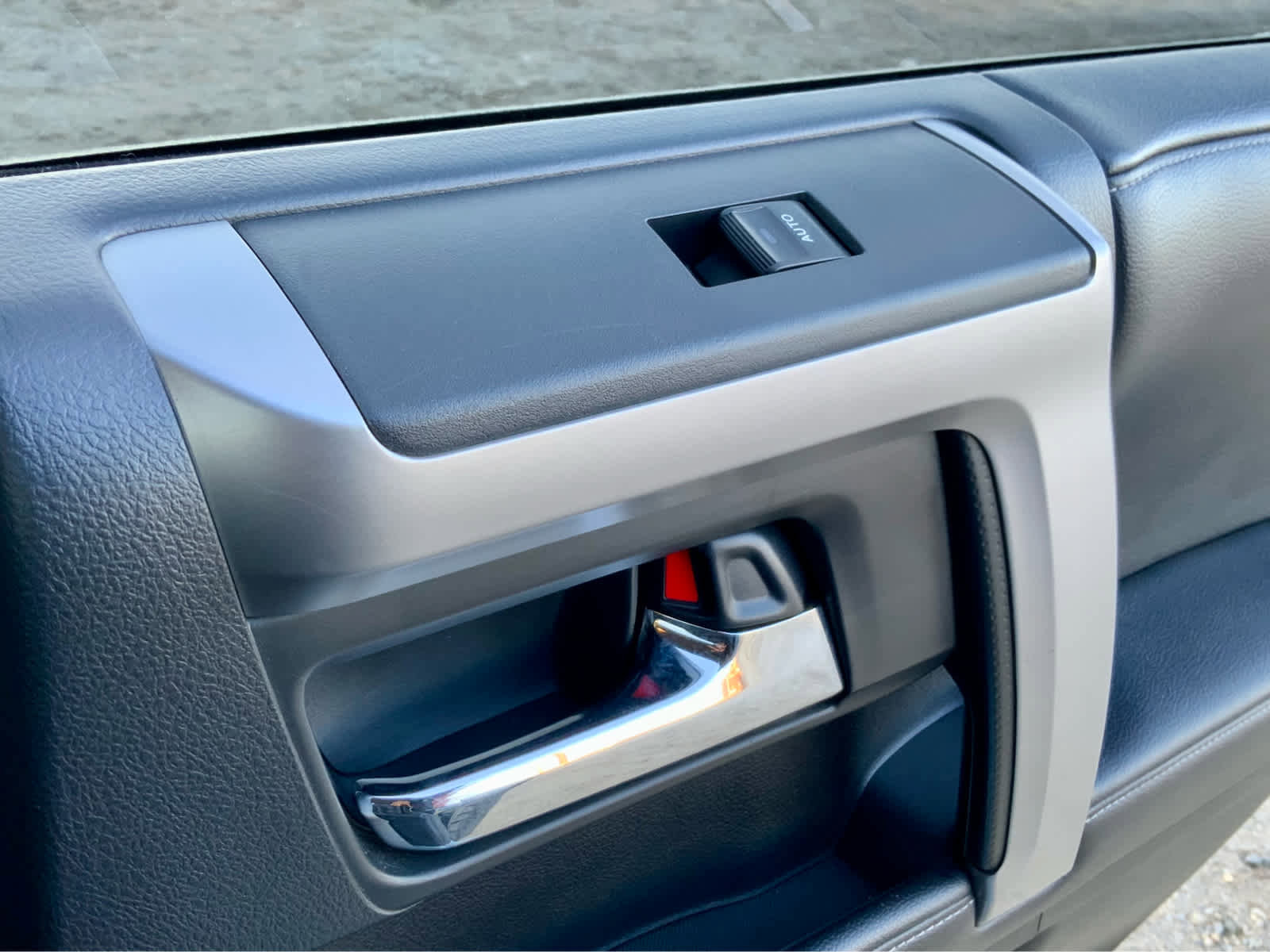 Used 2018 Toyota 4Runner SR5 image 54