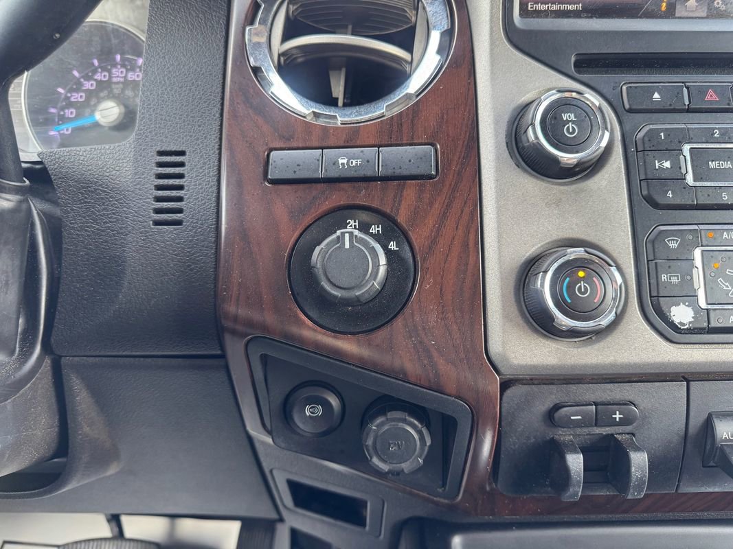 Used 2015 Ford F350 Lariat w/ Chrome Package AWD/4WD image 23