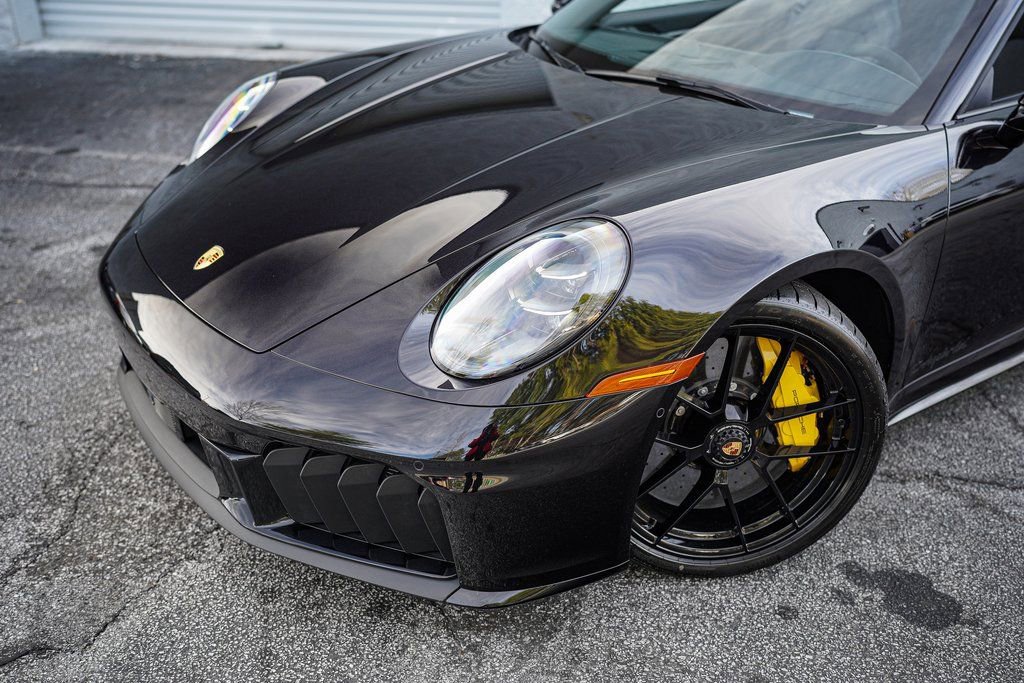 Used 2026 Porsche 911 Targa 4 GTS w/ Premium Package image 2