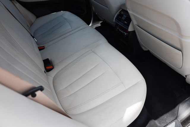 Used 2018 BMW X5 sDrive35i RWD image 15