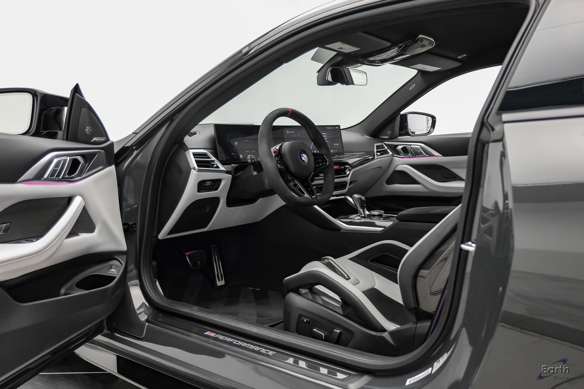 Used 2025 BMW M4 xDrive Competition w/ Executive Package AWD/4WD image 34