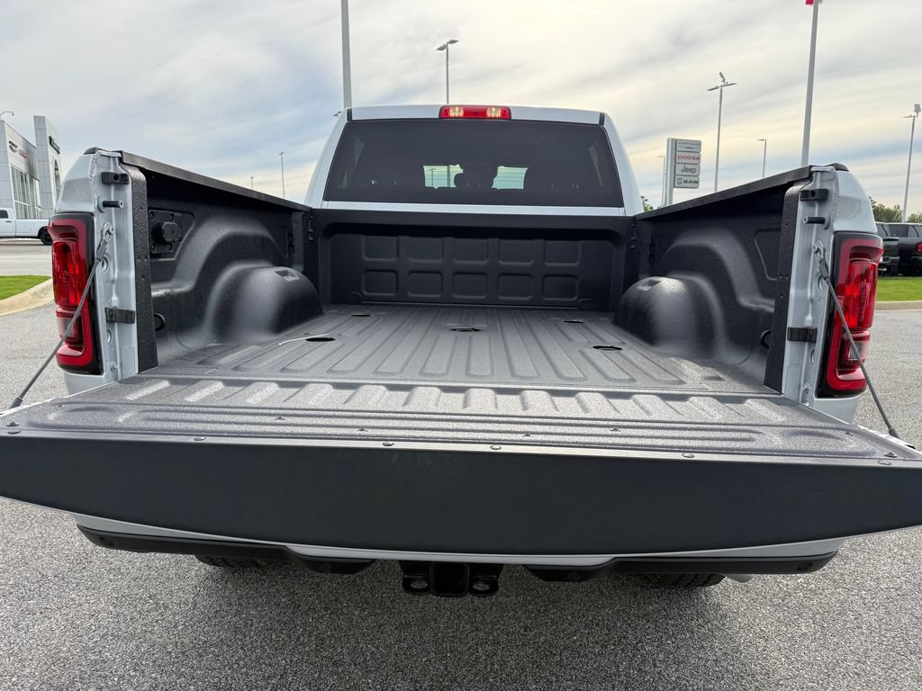 New 2026 RAM 2500 Big Horn AWD/4WD image 23