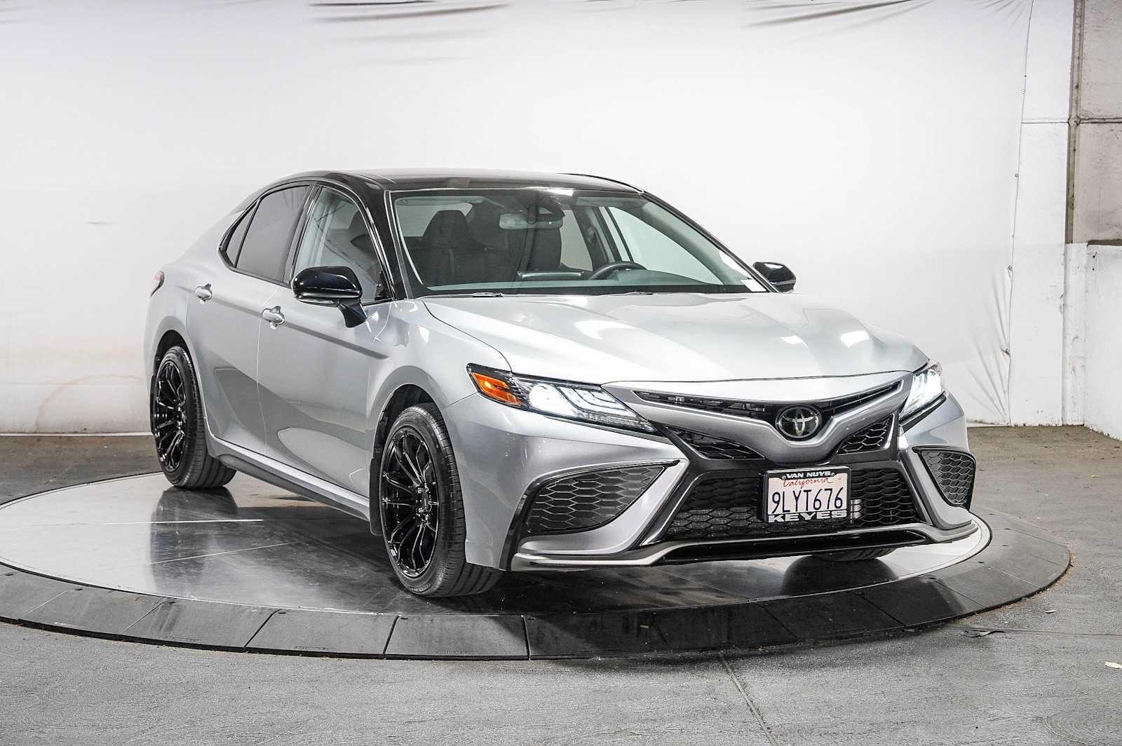 Used 2024 Toyota Camry XSE w/ Blackout Package (TMS) FWD image 5
