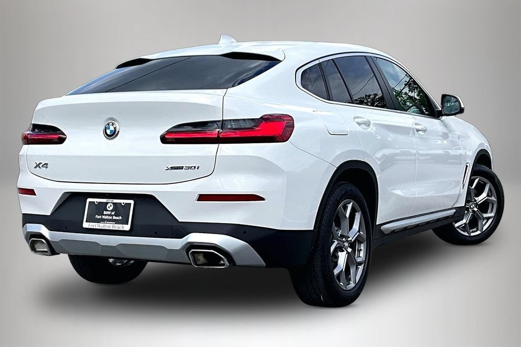 Certified 2025 BMW X4 xDrive30i w/ Convenience Package AWD/4WD image 4