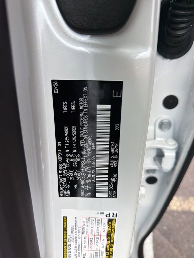 New 2026 Lexus RX 450h AWD image 7