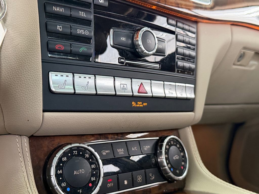 Used 2012 Mercedes-Benz CLS 550 w/ Premium I Pkg image 19