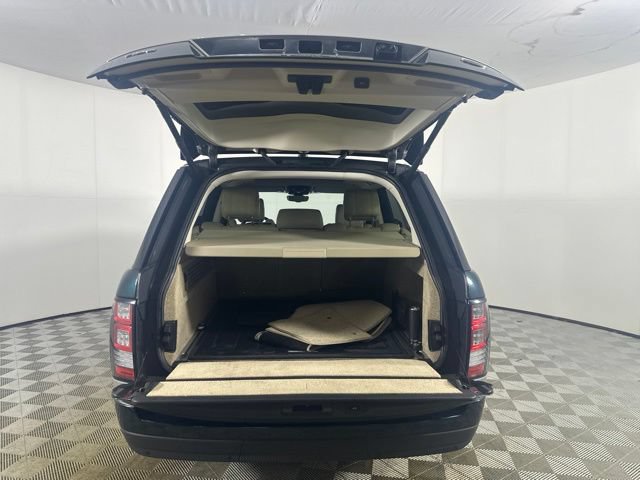 Used 2017 Land Rover Range Rover HSE AWD/4WD image 10