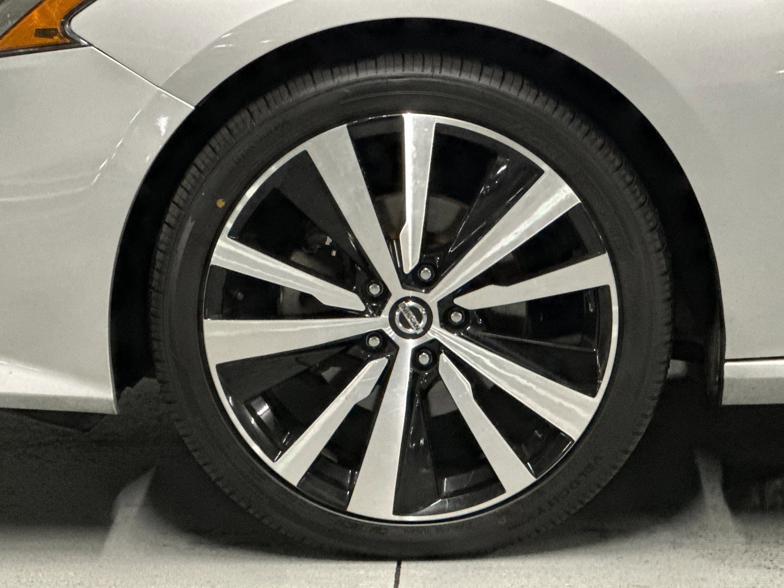 Used 2020 Nissan Altima 2.5 SR image 24