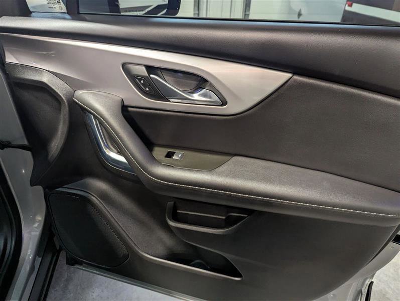 Used 2023 Chevrolet Blazer LT image 16