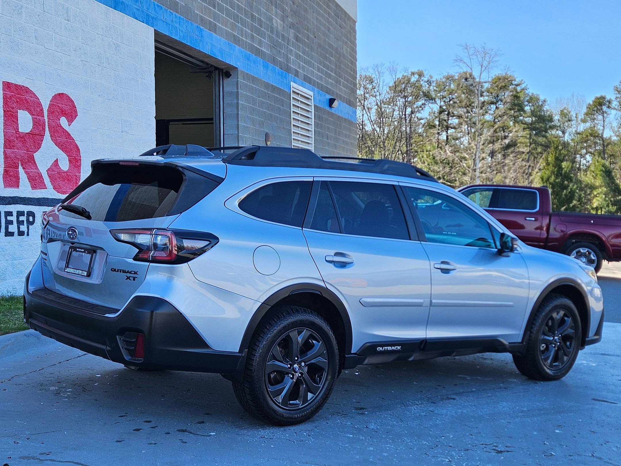 Used 2021 Subaru Outback Onyx Edition XT w/ Popular Package #2 image 7