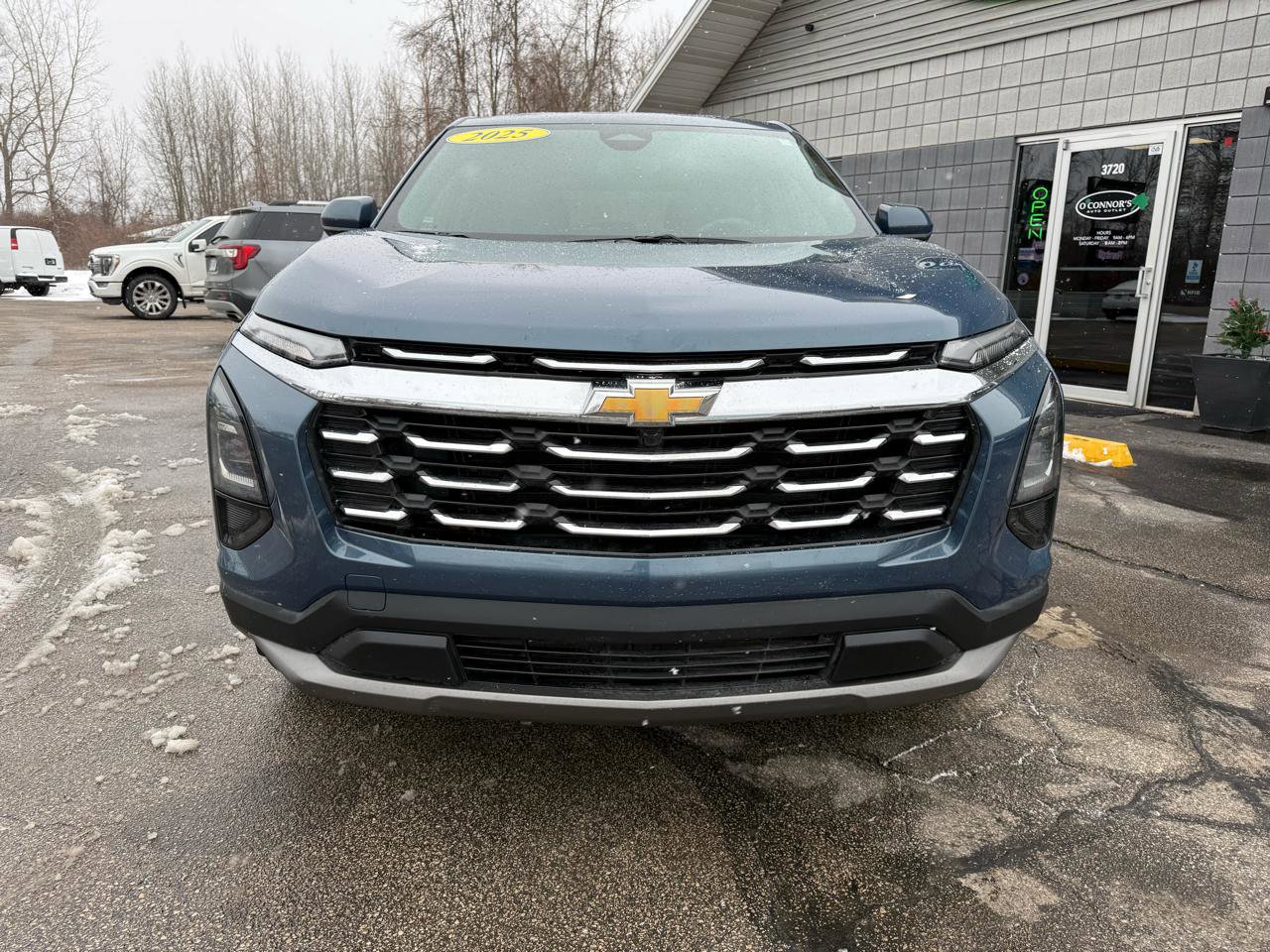 Used 2025 Chevrolet Equinox LT image 8