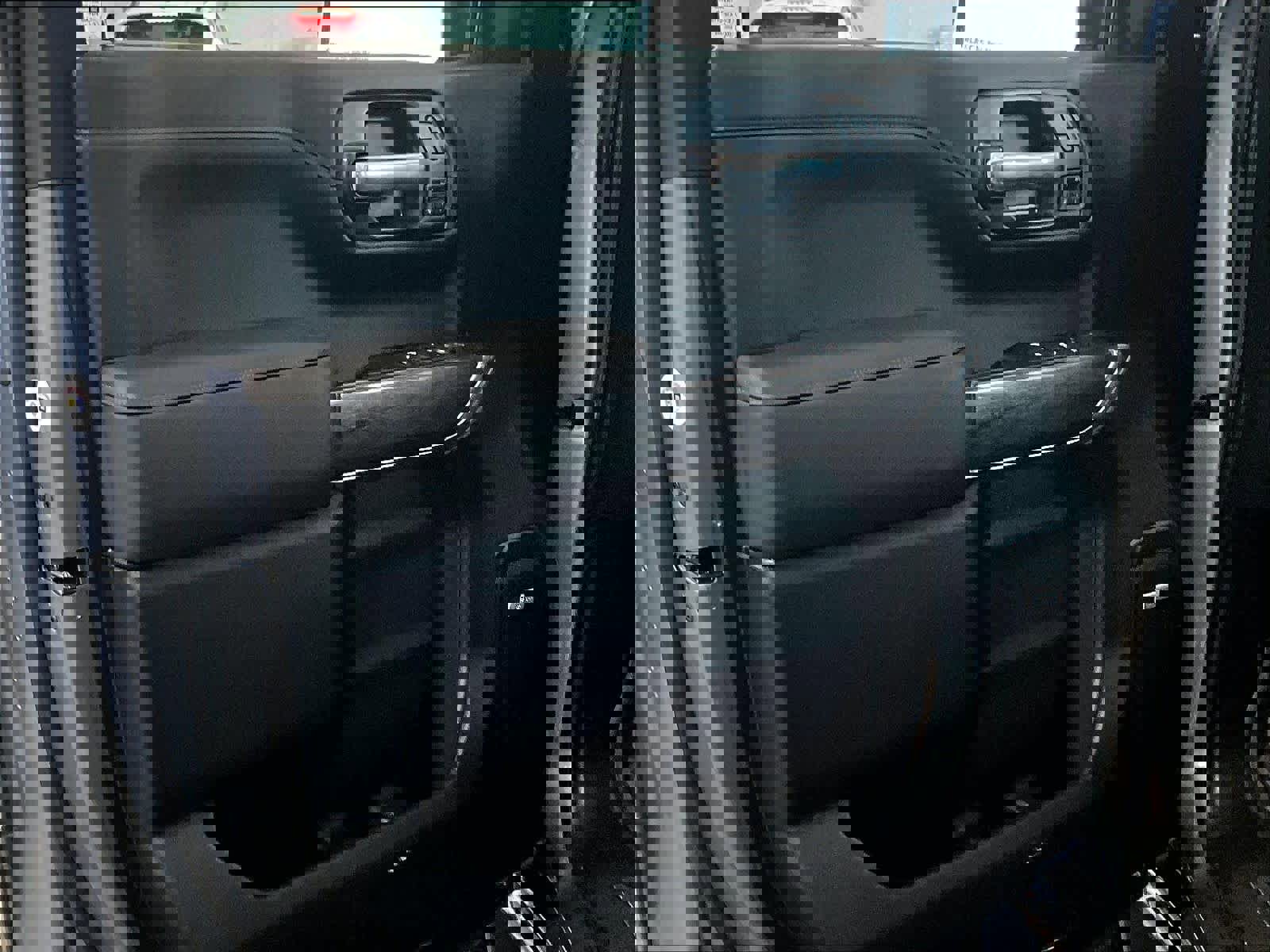 Certified 2021 Chevrolet Silverado 1500 LTZ w/ LTZ Premium Package image 9