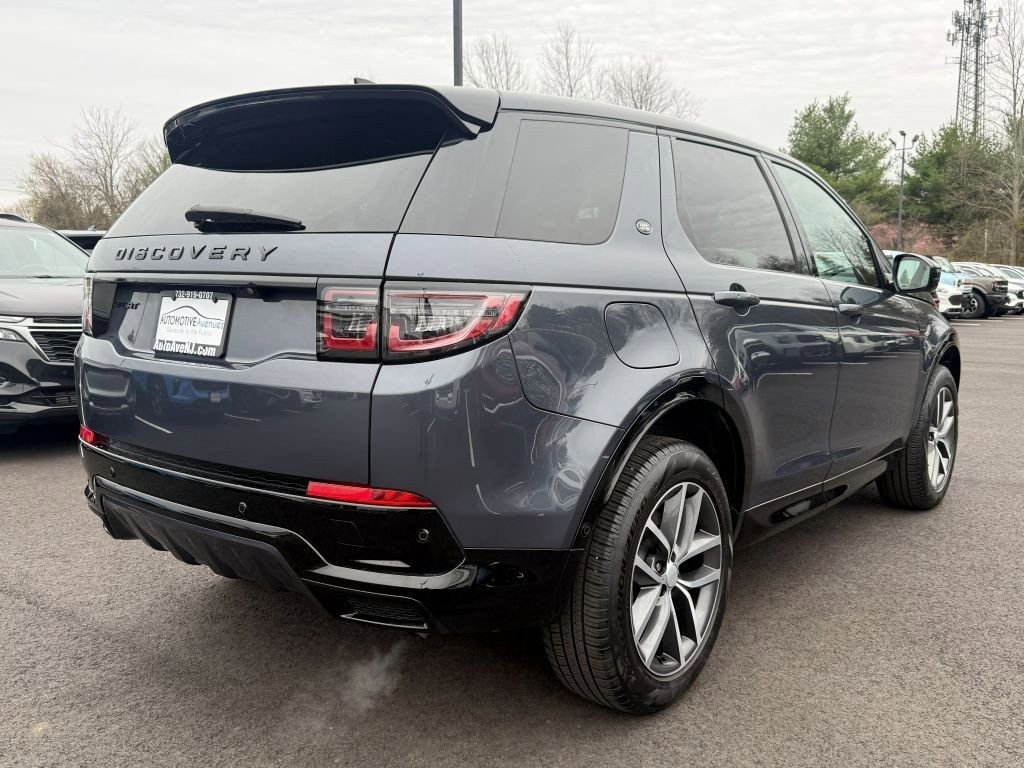 Used 2024 Land Rover Discovery Sport Dynamic SE image 3