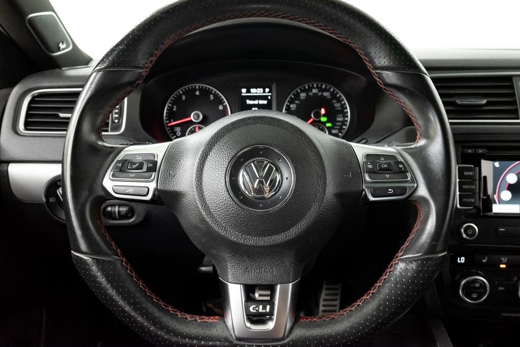 Used 2014 Volkswagen Jetta GLI Autobahn FWD image 15