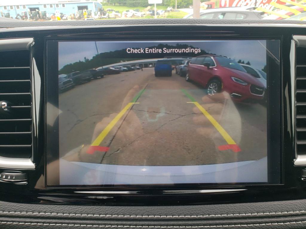 New 2026 Chrysler Pacifica Select AWD/4WD image 17
