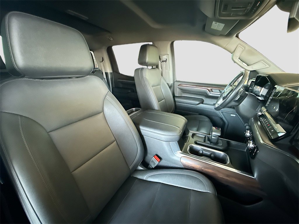 Used 2023 GMC Sierra 1500 SLT image 29