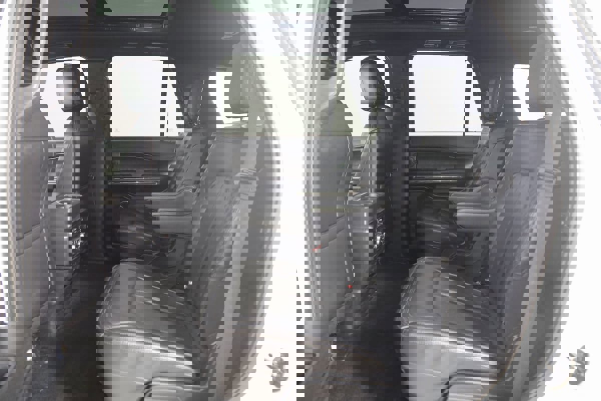 Used 2018 Ford Expedition Limited w/ Equipment Group 302A image 48