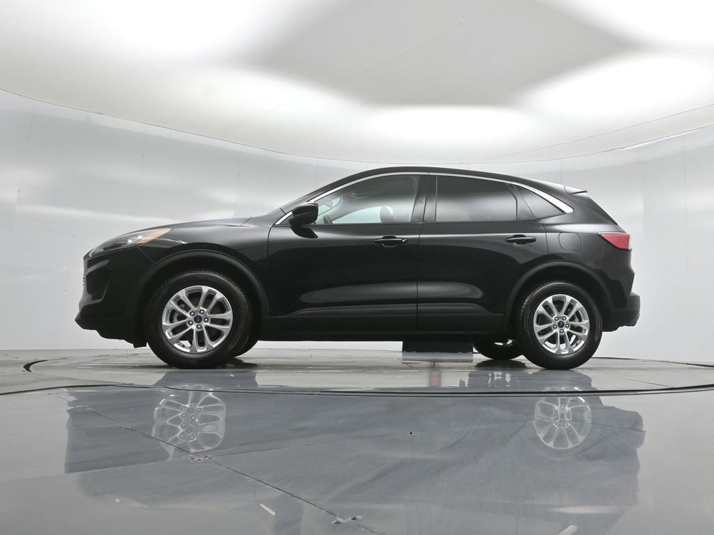 Certified 2021 Ford Escape SE image 50