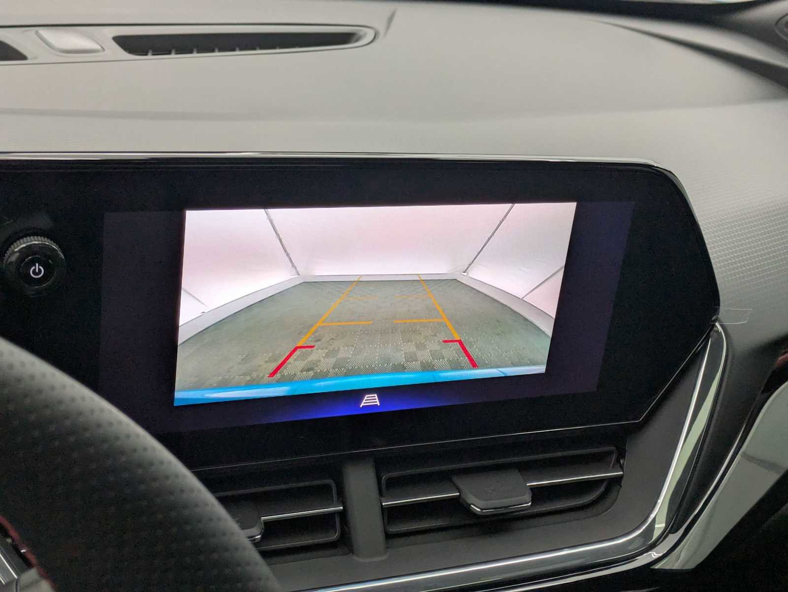 New 2026 Chevrolet Trax RS w/ Sunroof Package FWD image 29