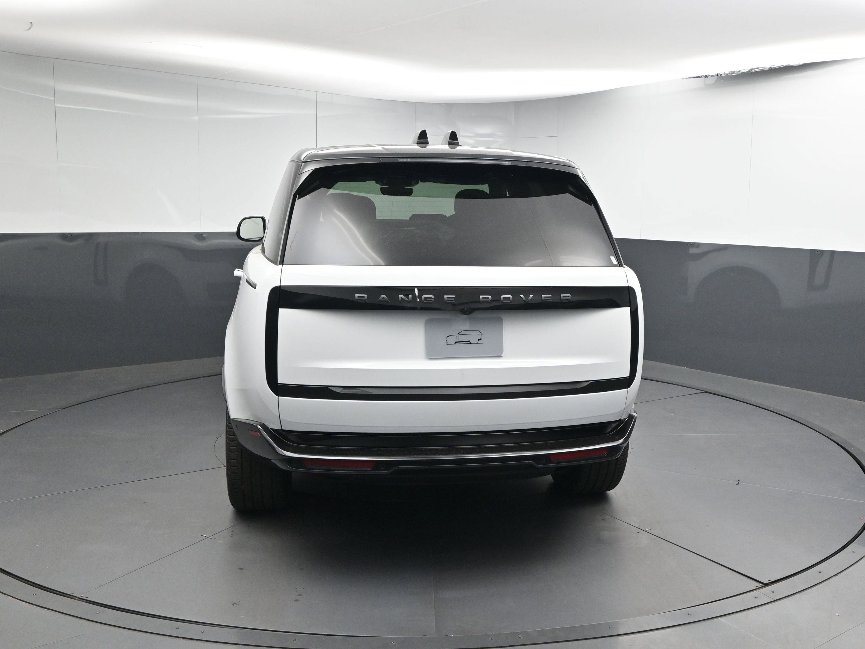 New 2025 Land Rover Range Rover SE image 20