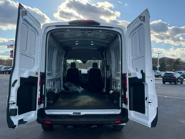New 2026 Ford Transit 250 148 Medium Roof Extended AWD image 8