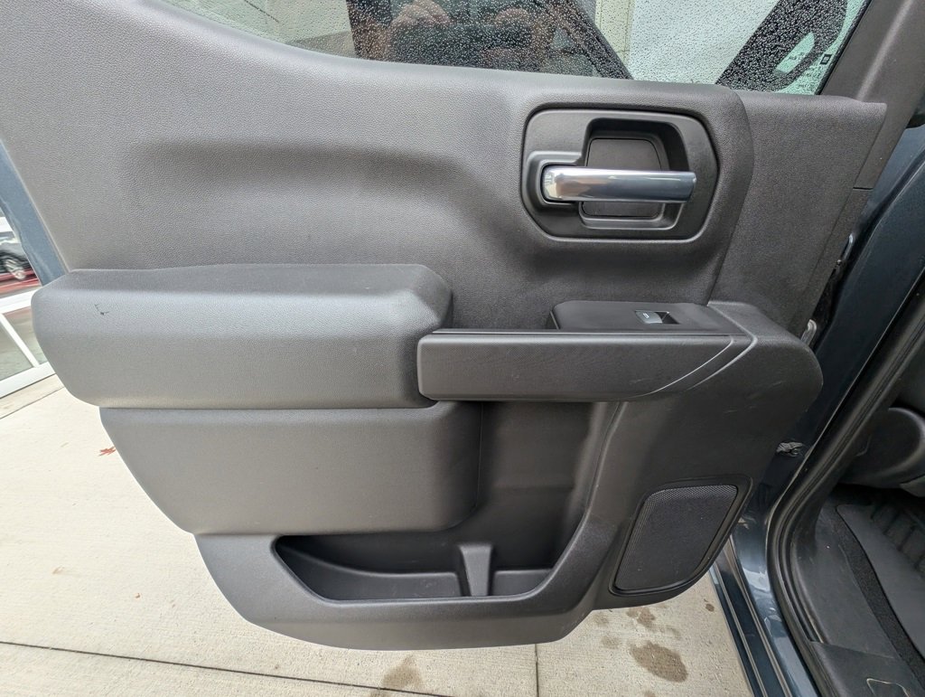 Used 2019 Chevrolet Silverado 1500 LT w/ All-Star Edition image 35