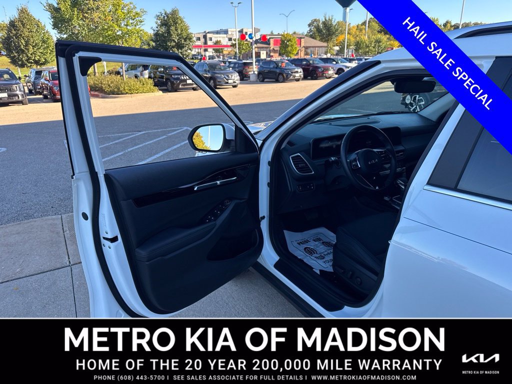 Used 2026 Kia Seltos EX w/ EX Sunroof Package AWD/4WD image 10