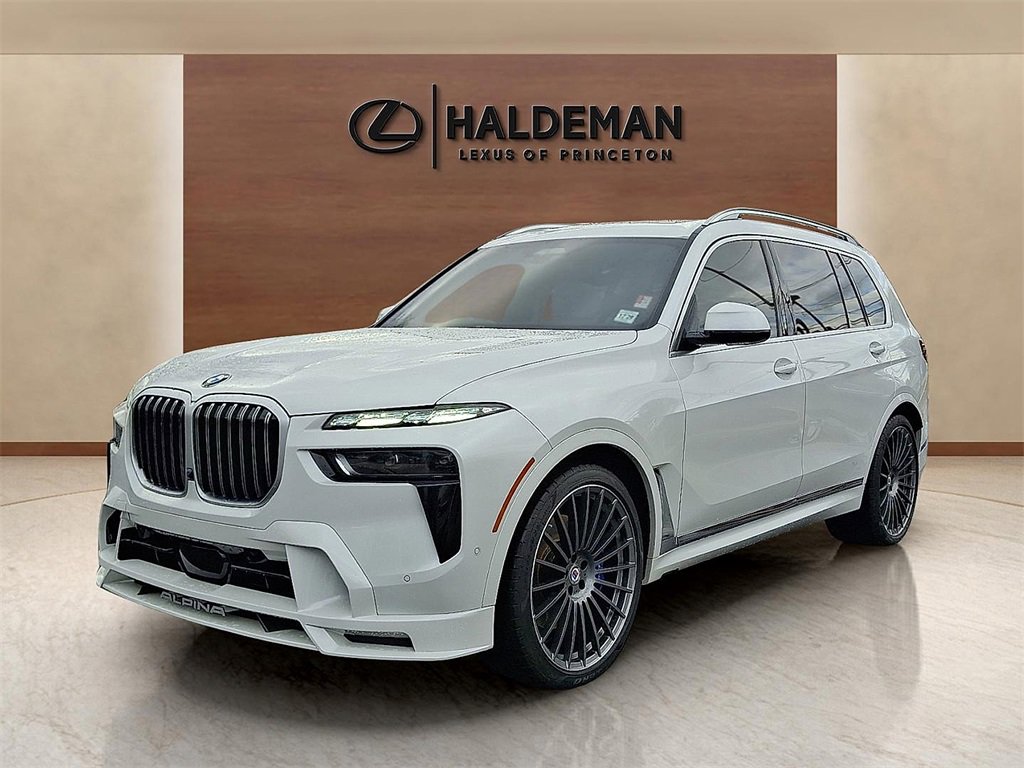 Used 2024 BMW ALPINA XB7 ALPINA XB7 image 3