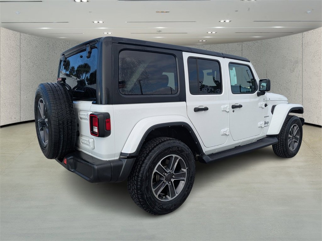 Used 2023 Jeep Wrangler Sahara image 3