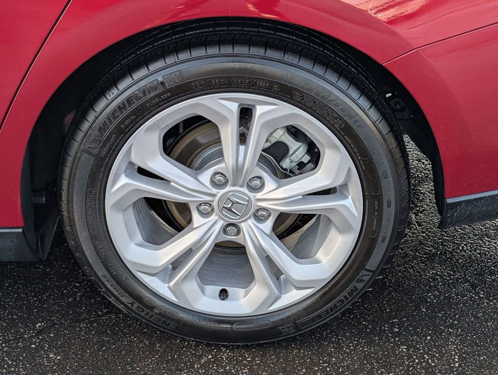 Used 2025 Honda Accord LX image 14