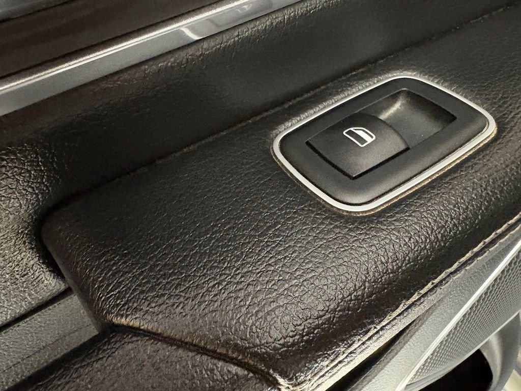 Used 2019 RAM 1500 Laramie AWD/4WD image 37