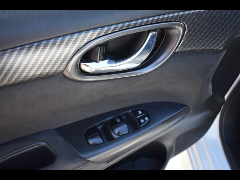 Used 2019 Nissan Sentra NISMO w/ Protection Package FWD image 17
