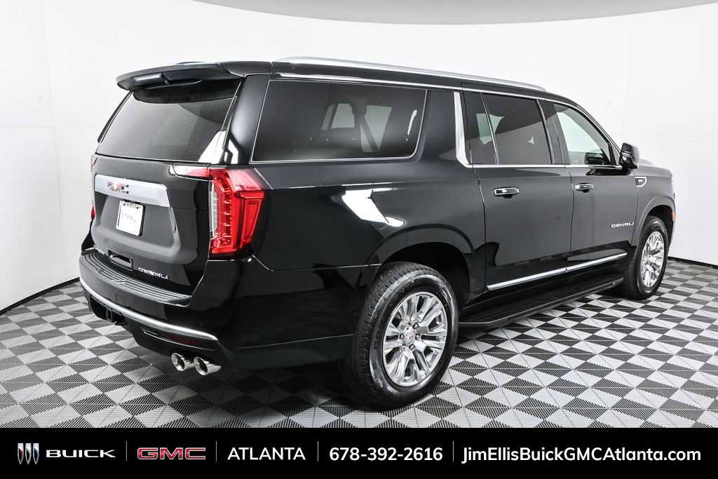 Used 2024 GMC Yukon XL Denali image 30