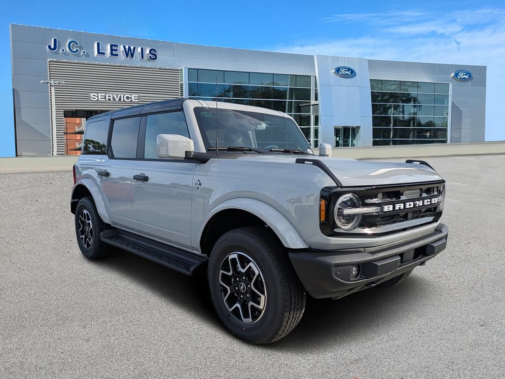 New 2026 Ford Bronco Outer Banks