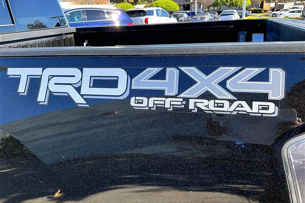 Certified 2023 Toyota Tacoma TRD Off-Road image 25