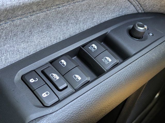 New 2026 Jeep Compass Latitude image 20