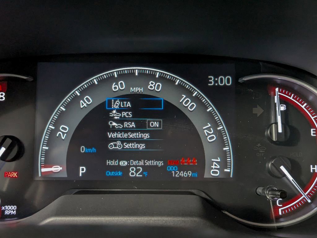 Certified 2025 Toyota RAV4 LE image 38