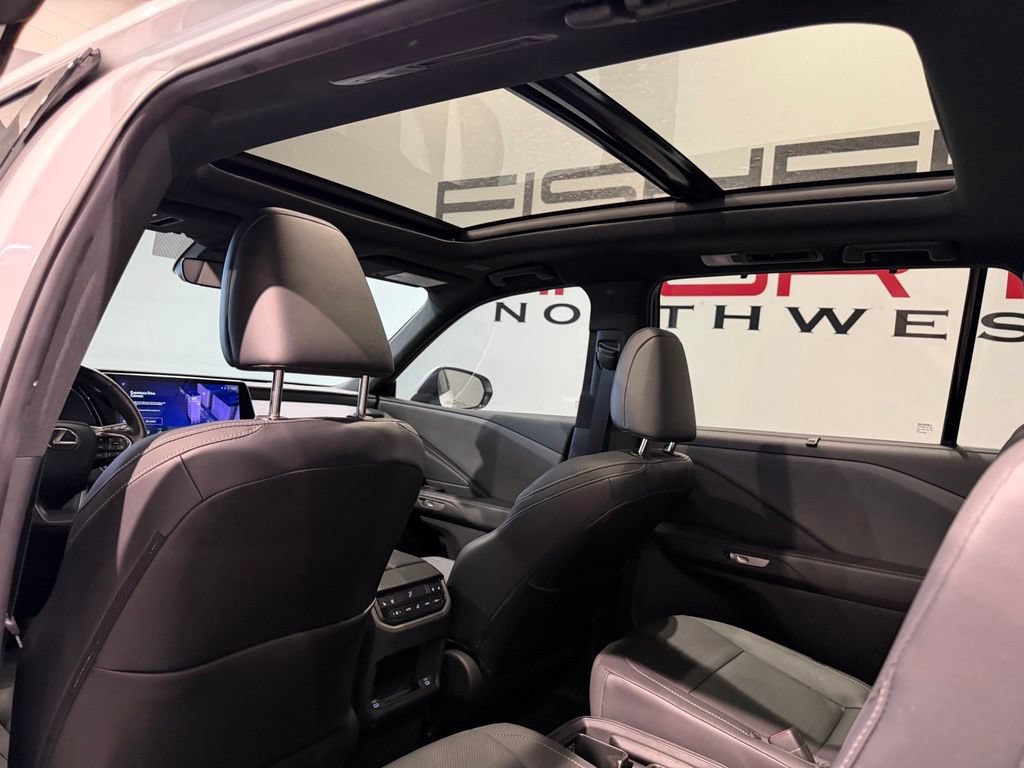 Used 2024 Lexus TX 350 AWD w/ Captains Chair Package image 33