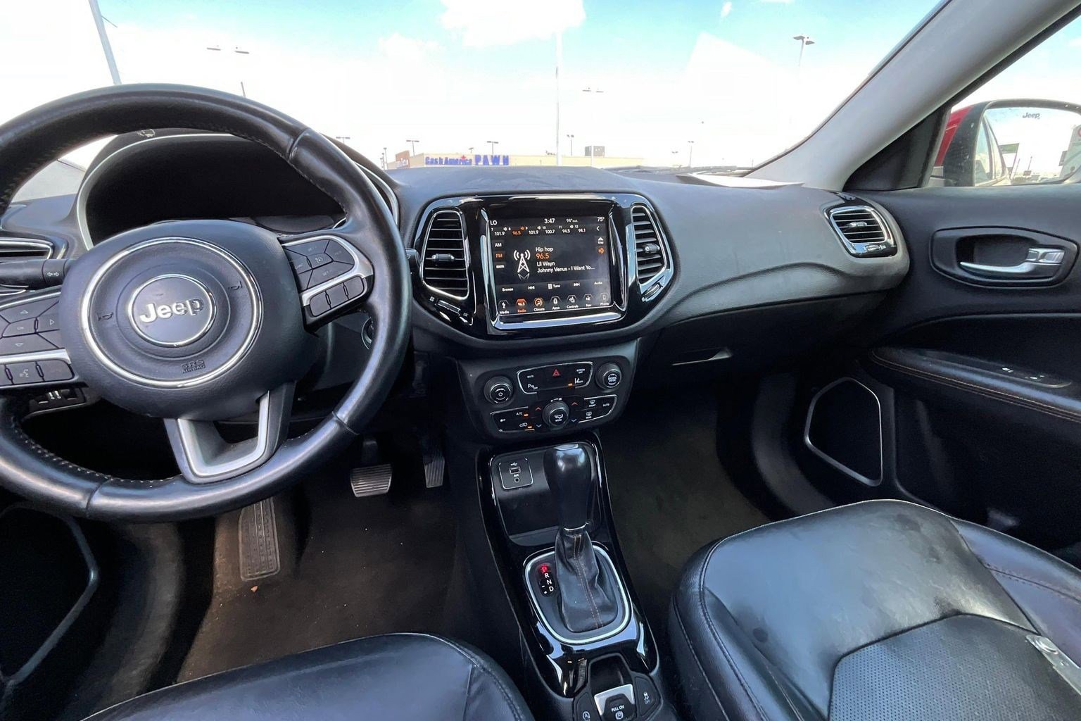 Used 2018 Jeep Compass Limited w/ Navigation Group FWD image 9